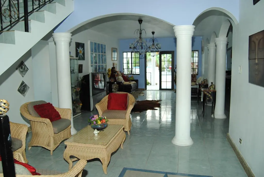 Little Savoy Guest House Runaway Bay 2*,  Jamaica